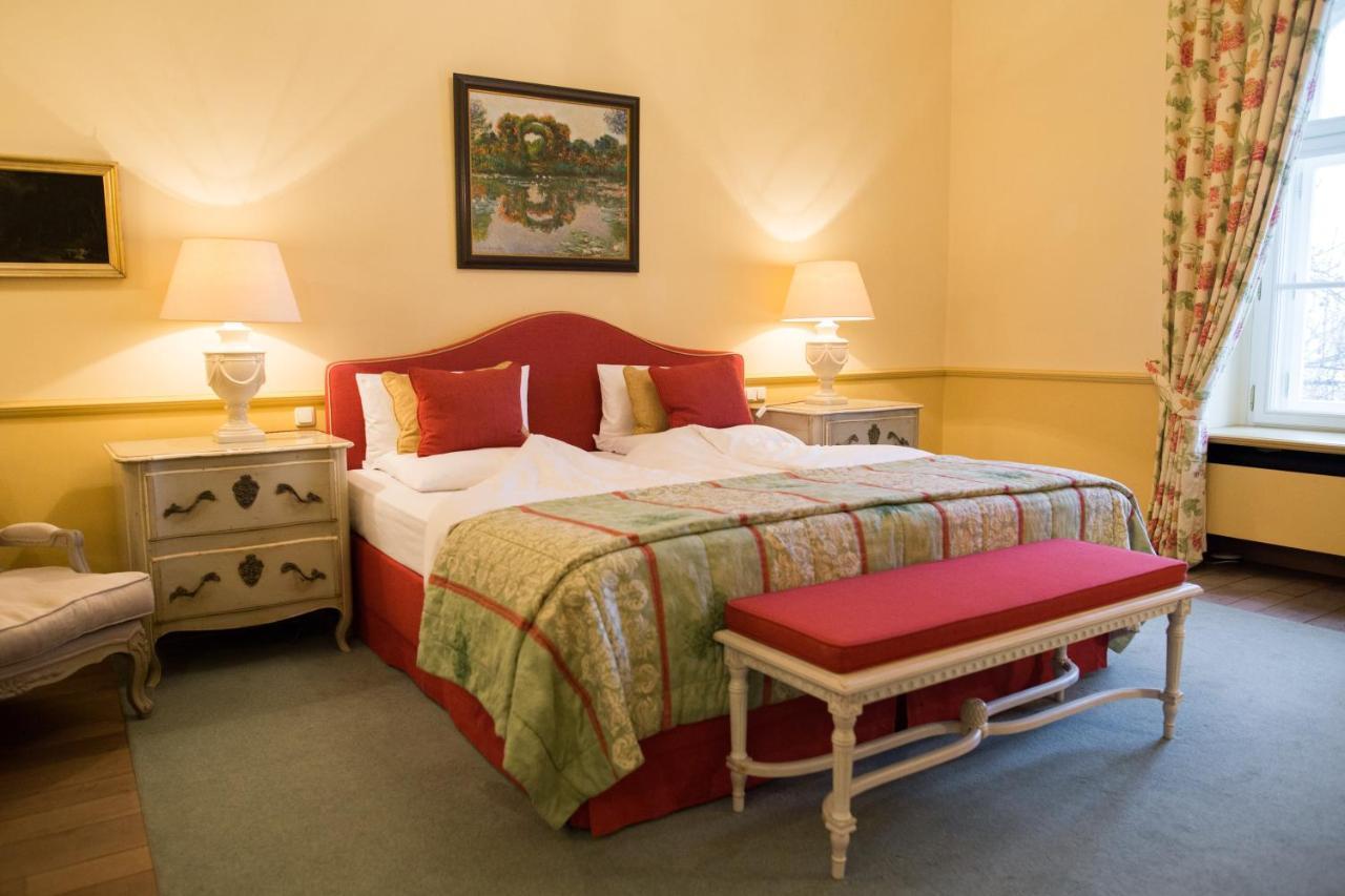 Hotel Chateau Bela Luaran gambar