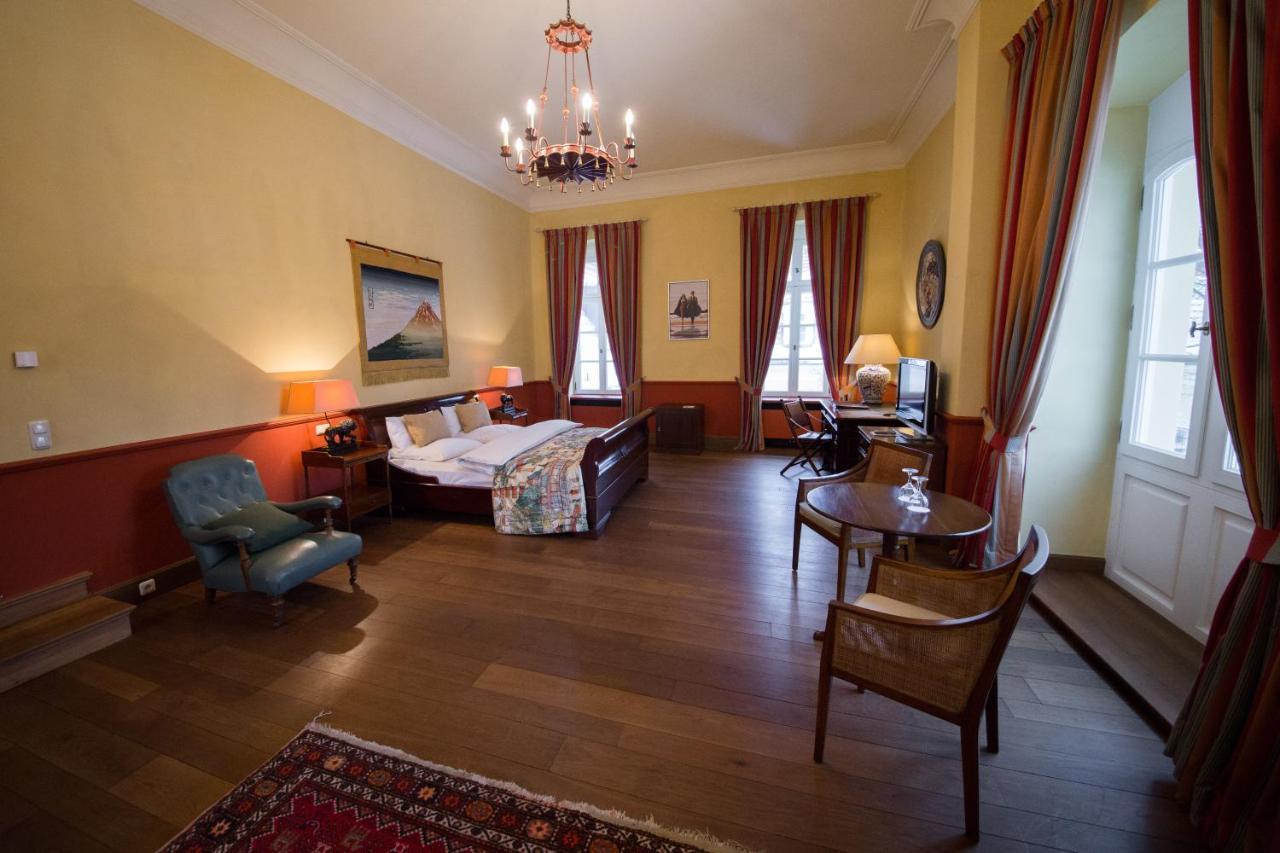 Hotel Chateau Bela Luaran gambar
