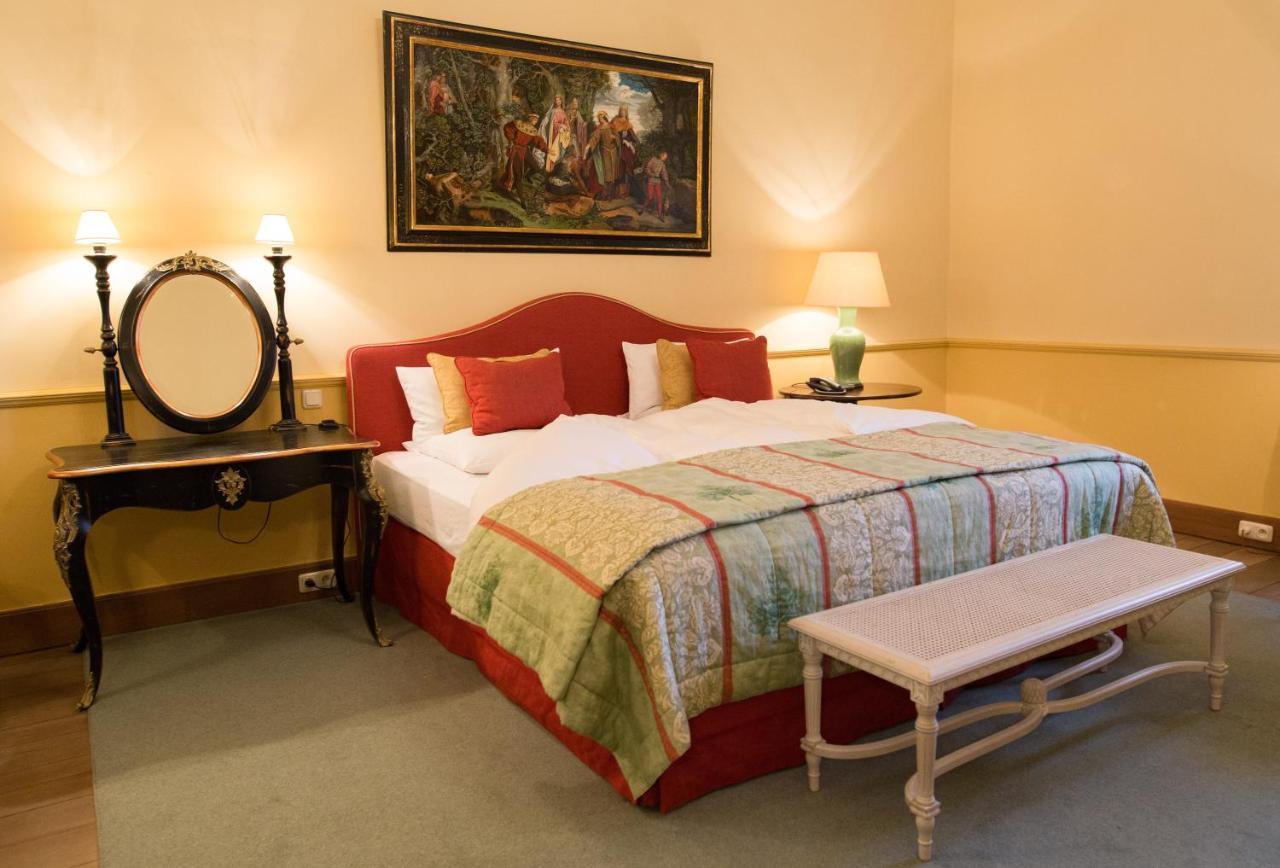 Hotel Chateau Bela Luaran gambar