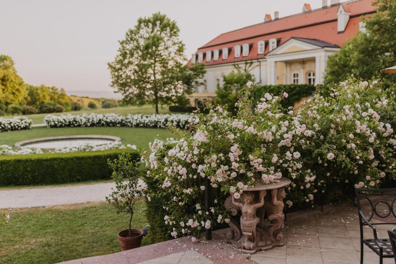 Hotel Chateau Bela Luaran gambar