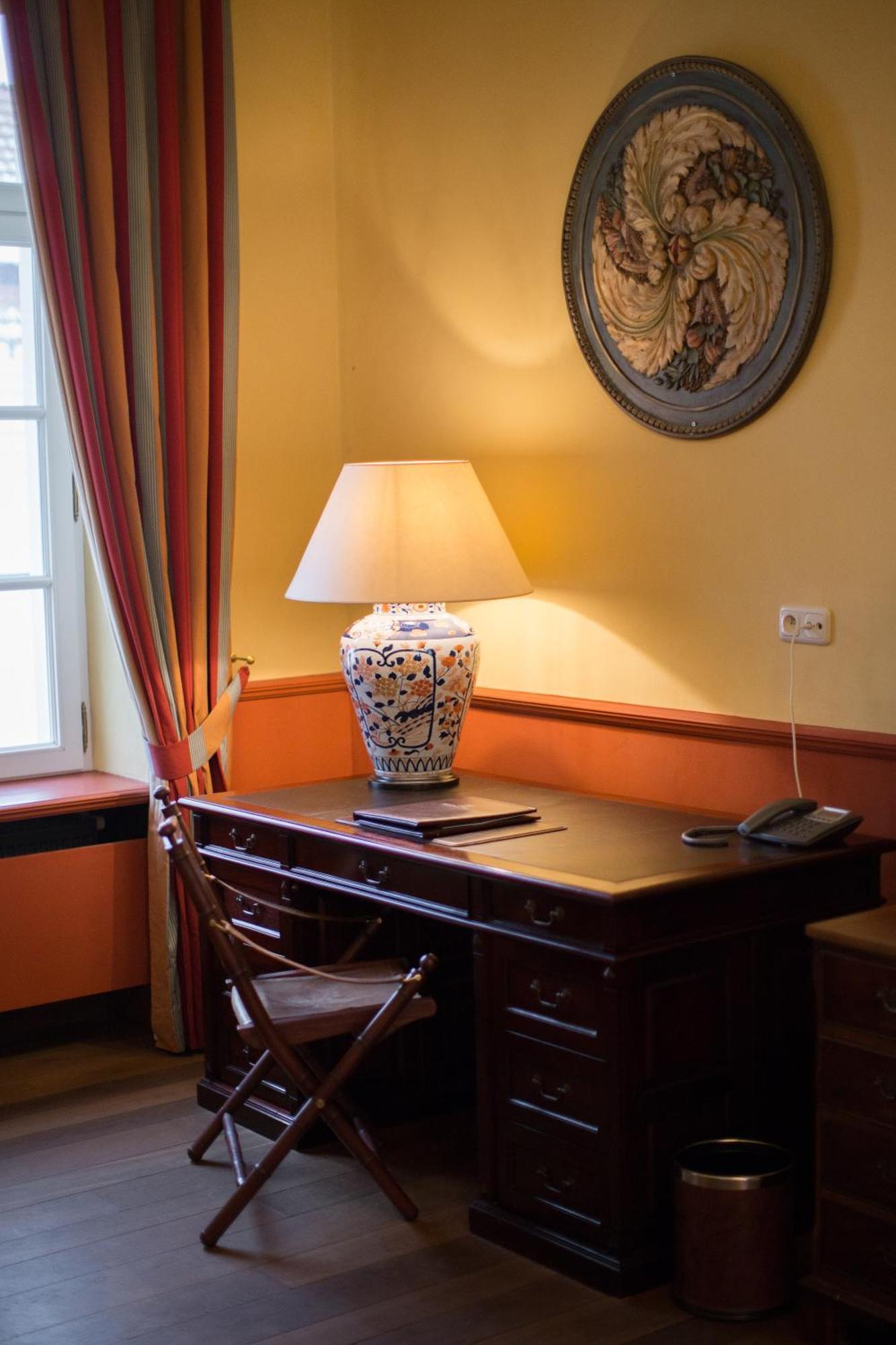 Hotel Chateau Bela Bilik gambar
